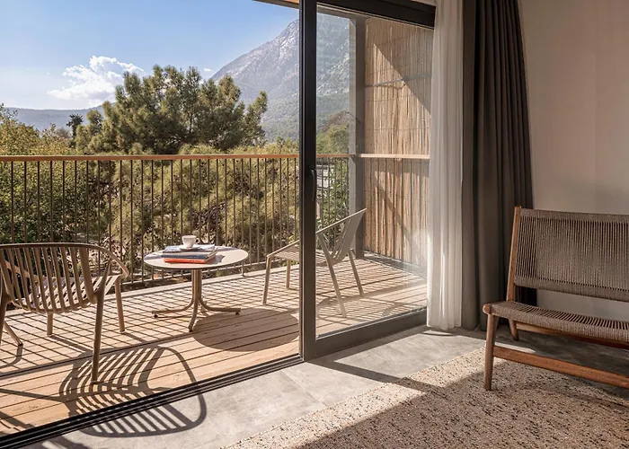Hotel Balmy 4*